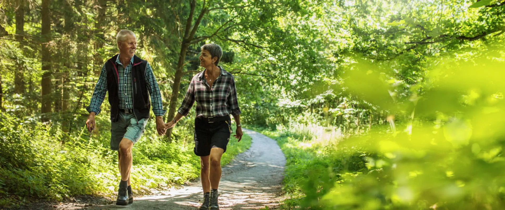 Couple walking in forest 2026 01 05 05 54 07 utc 1